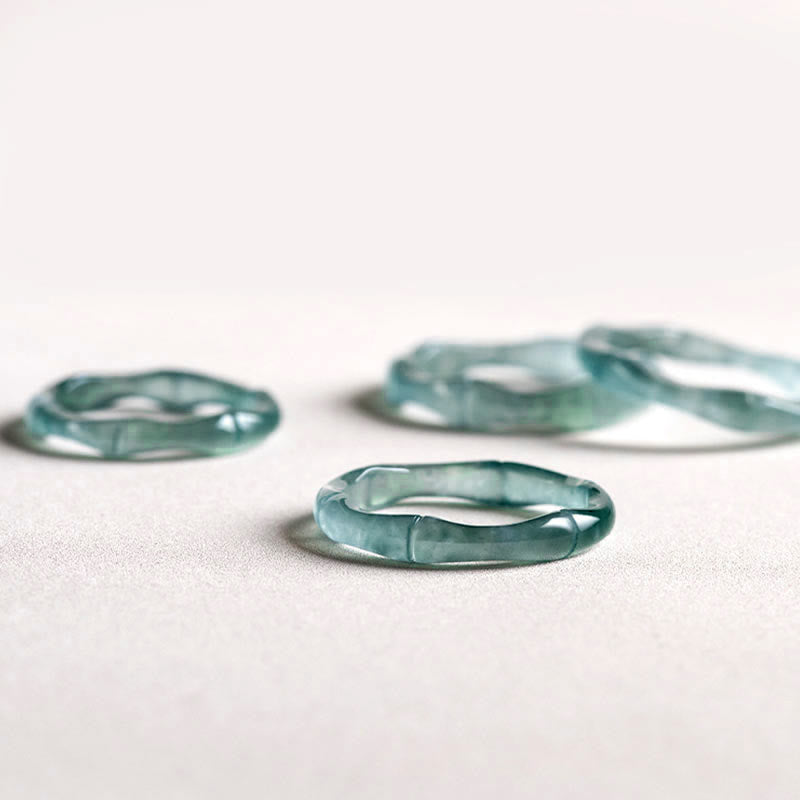 Anillo de Abundancia y Prosperidad de Buda Stones en Jade Natural y Bambú