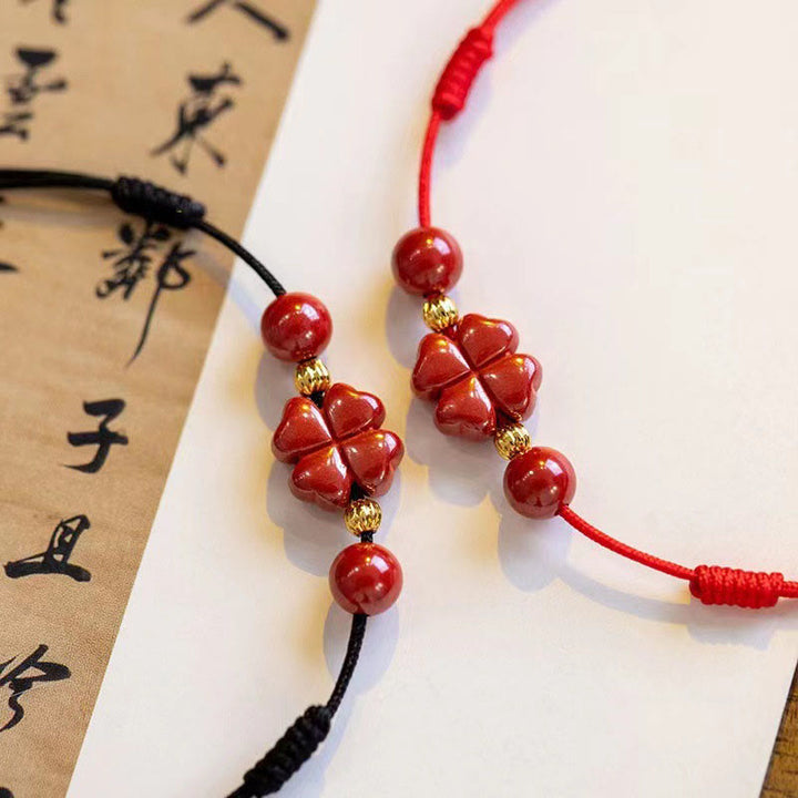 Buddha Stones Cinnabar Cuerda con Trébol de Cuatro Hojas de Bendición Tobillera