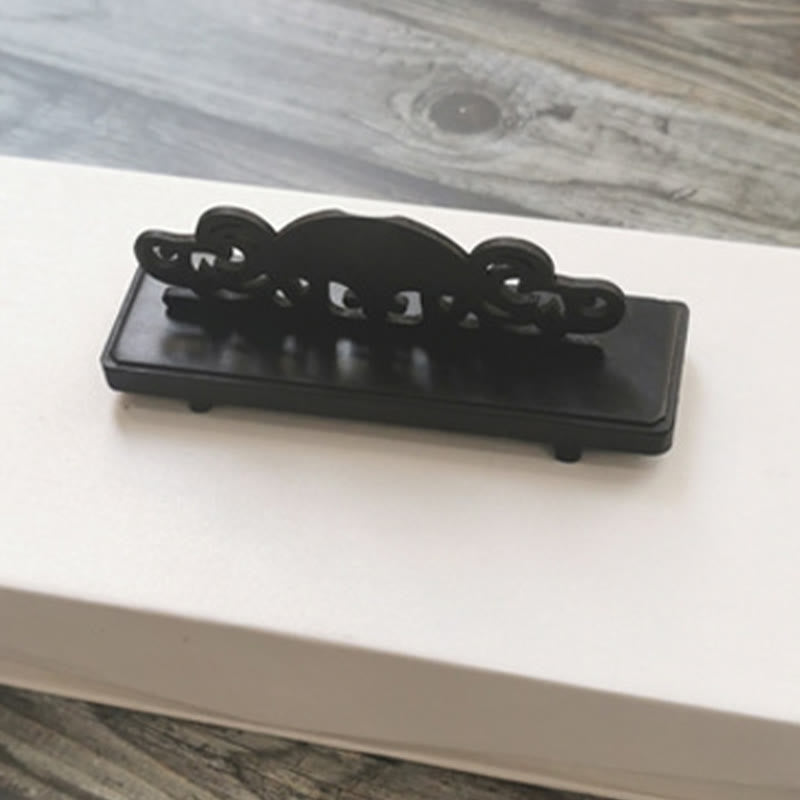 Abanico plegable de madera birmana de mano con diseño de la colina del tigre y tallado hueco de Buddha Stones en el jardín de Suzhou