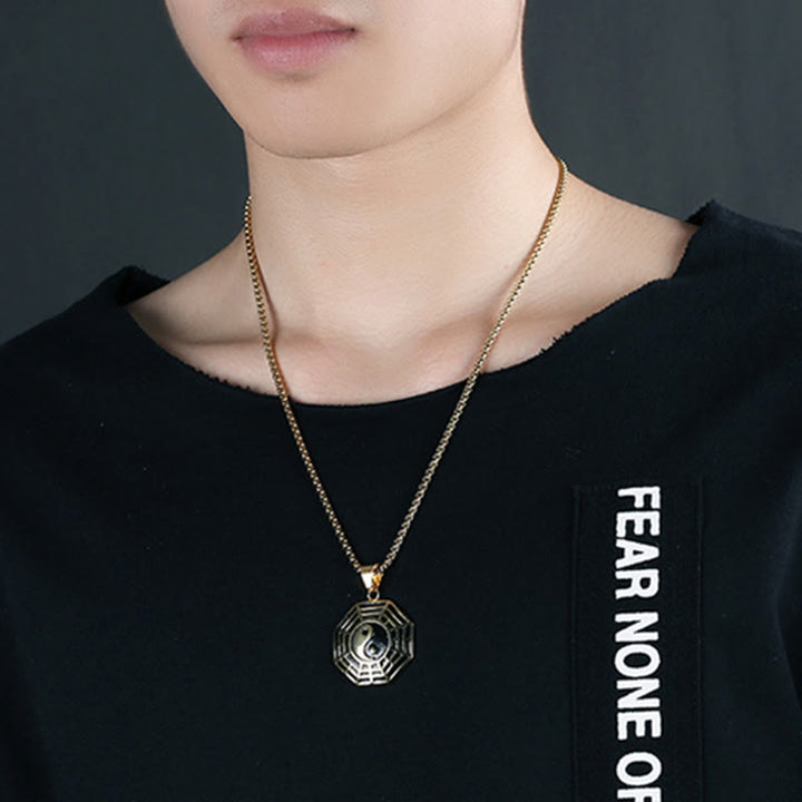 Colgante de collar con patrón de Yin Yang, Bagua, de acero y titanio y Buddha Stones - image 5