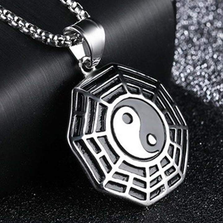 Colgante de collar con patrón de Yin Yang, Bagua, de acero y titanio y Buddha Stones - image 13