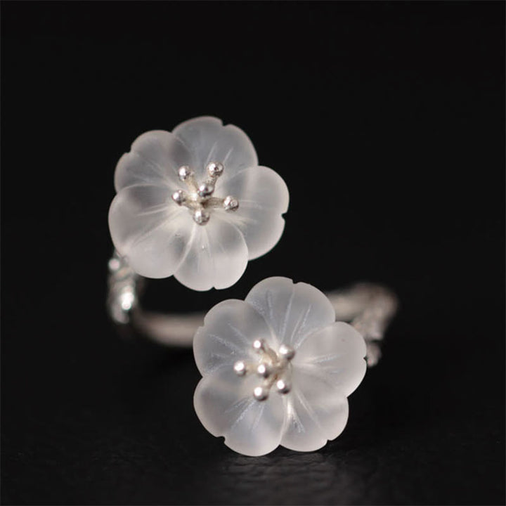 Anillo de protección ajustable con doble flor de ciruelo y cristales blancos de plata de ley 925 de Buddha Stones - image 2