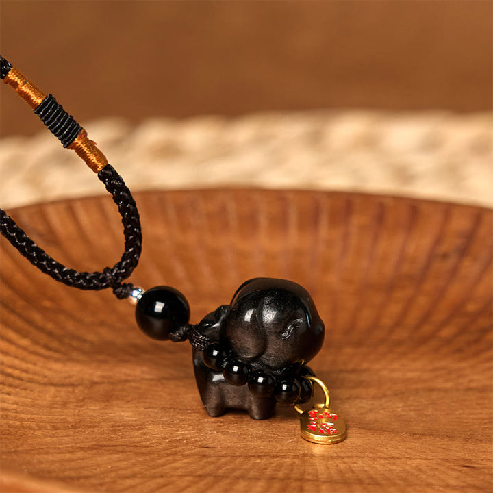 Collar protector con forma de perro Fu de obsidiana plateada con brillo de piedra de Buda, adorno colgante para teléfono