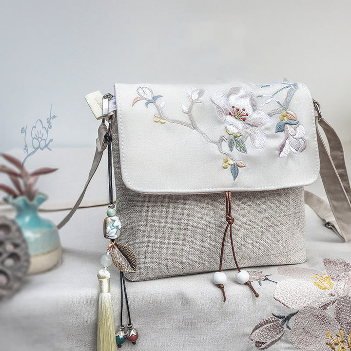 Mochila de lona de poliéster de gran capacidad con bordado de magnolia y Buddha Stones, hecha a mano