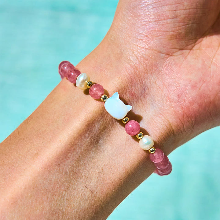 Pulsera curativa de Buddha Stones de cuarzo fresa, perla, gato y conejo - image 8