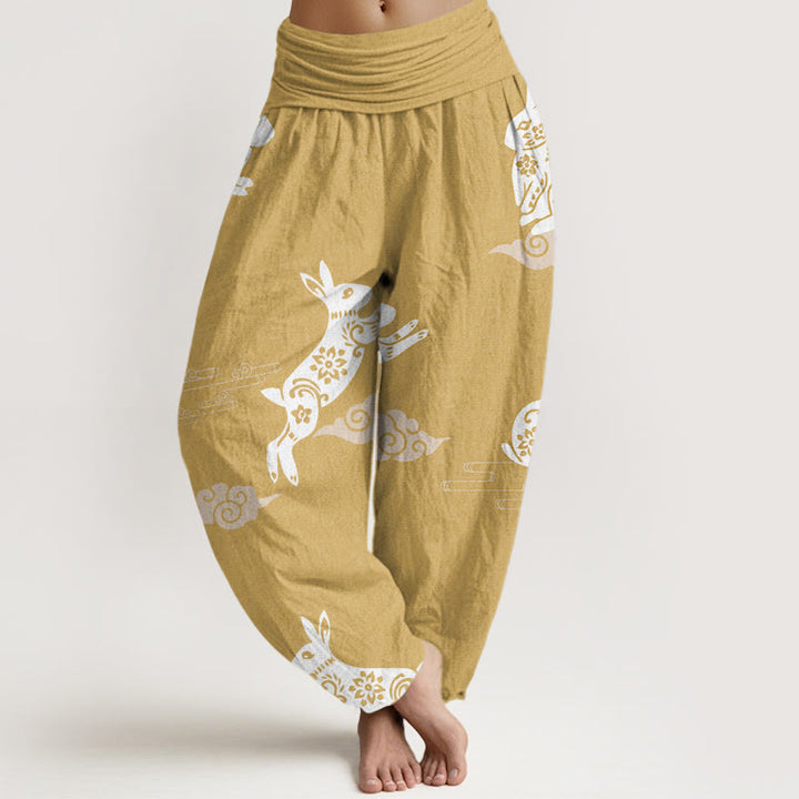 Pantalones harén con cintura elástica para mujer, con diseño de nubes auspiciosas y conejo blanco y Buddha Stones - Caqui - US22,UK/AU26,EU54 (6XL) - image 5