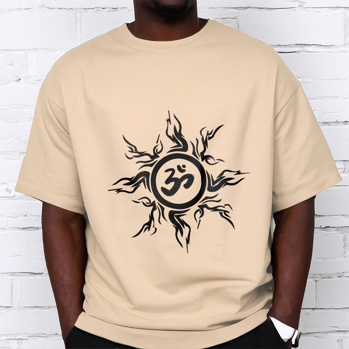 Camiseta de algodón con diseño de rayos de sol y Buddha Stones alrededor del símbolo Om - image 10