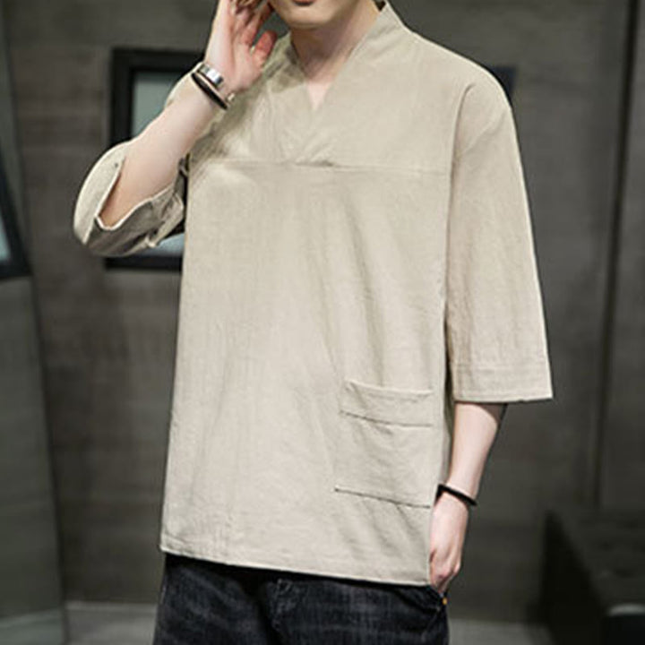 Camiseta de verano informal con cuello en V y manga tres cuartos de algodón y lino para hombre con diseño sencillo de Buddha Stones y bolsillo delantero - image 4