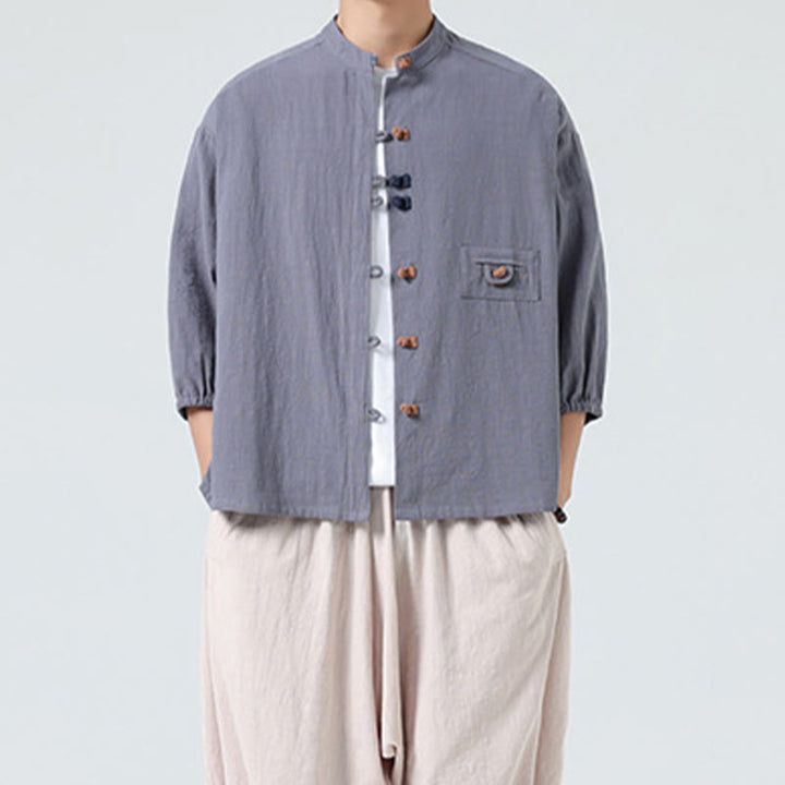 Camisa de algodón con cuello alto y manga tres cuartos para hombre, estilo cárdigan de verano con botones de rana y bolsillo, de Buddha Stones