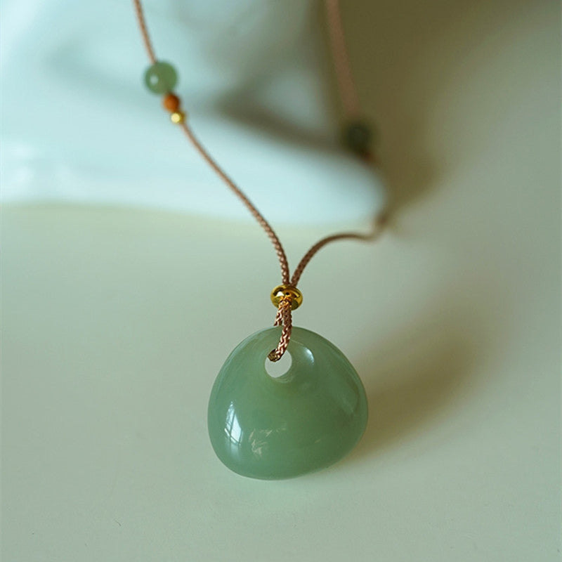 Colgante de collar de prosperidad de la suerte de jade natural con Buddha Stones (color aleatorio)