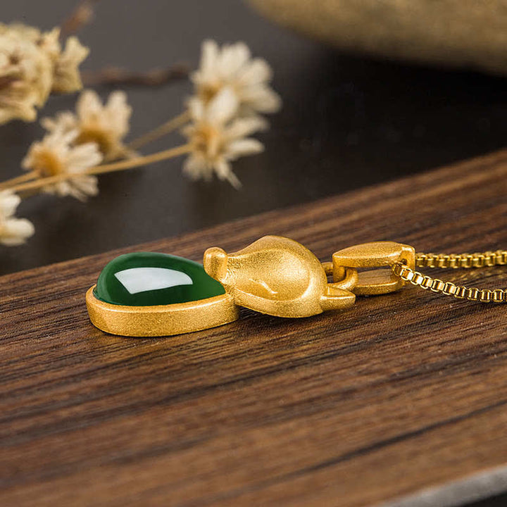 Colgante de collar con diseño de zorro de calcedonia verde con Buddha Stones