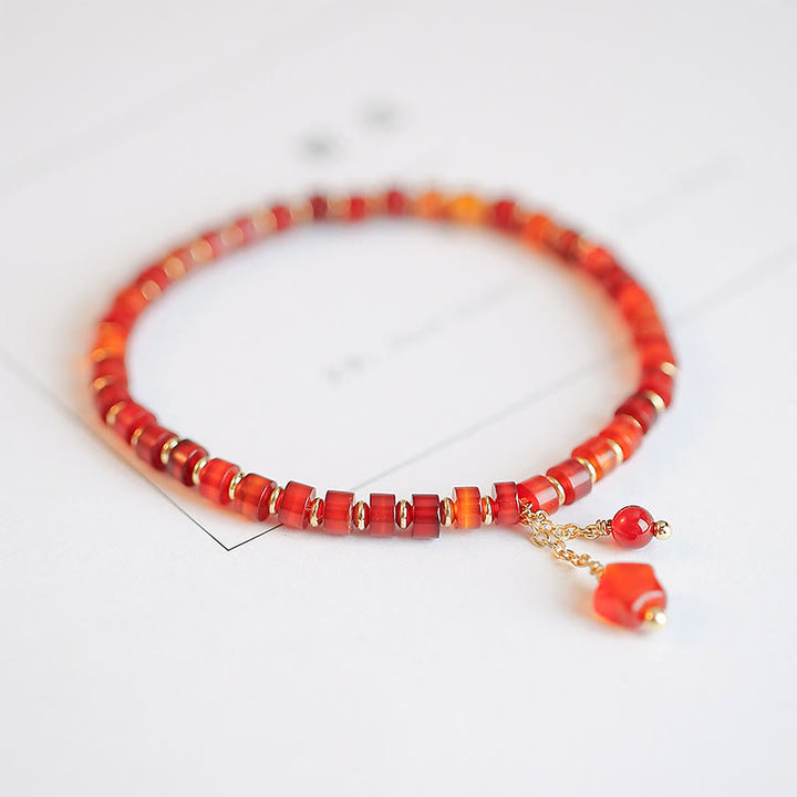 Pulsera de hilo de confianza con estrella de trébol de cuatro hojas con nudo sin fin de ágata roja Natural