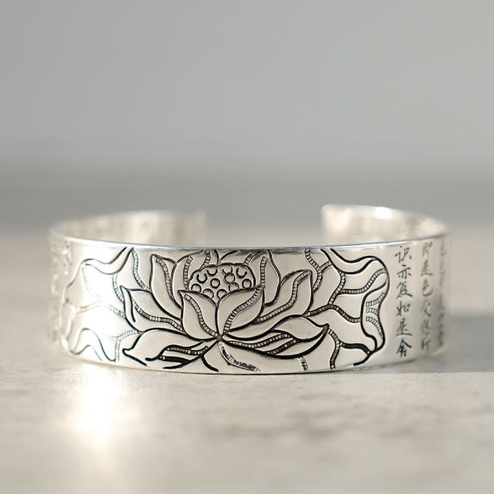 Pulsera de la suerte de cobre blanco con loto tibetano y Buddha Stones