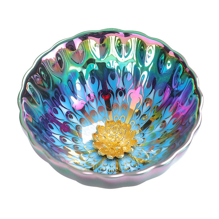 Taza de té de cerámica china Jianzhan colorida con diseño de pavo real vívido con incrustaciones de loto y Buddha Stones , taza de té de kung fu