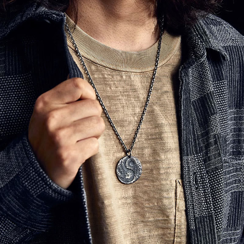 Collar con colgante de armonía con textura de martillo Yin Yang de plata de ley 990 con Buddha Stones - image 5