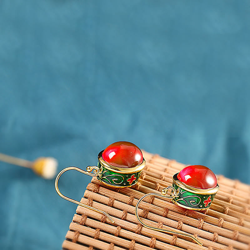 Pendientes colgantes con forma de gancho de confianza de corindón rojo redondo con Buddha Stones