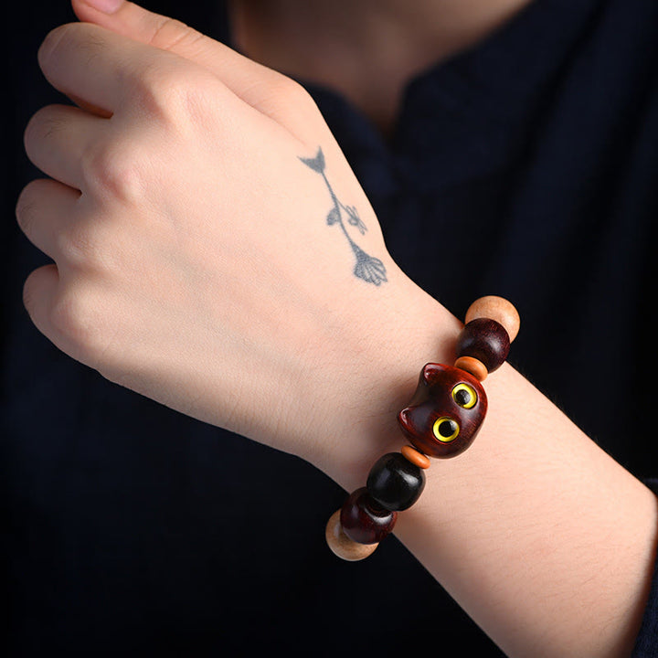 Pulsera de protección con grabado de gato lindo de madera de ébano de sándalo rojo de hoja pequeña con Buddha Stones - image 15
