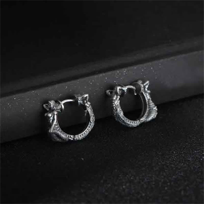 Pendientes de protección con patrón de aro de dragón de plata de ley 925
