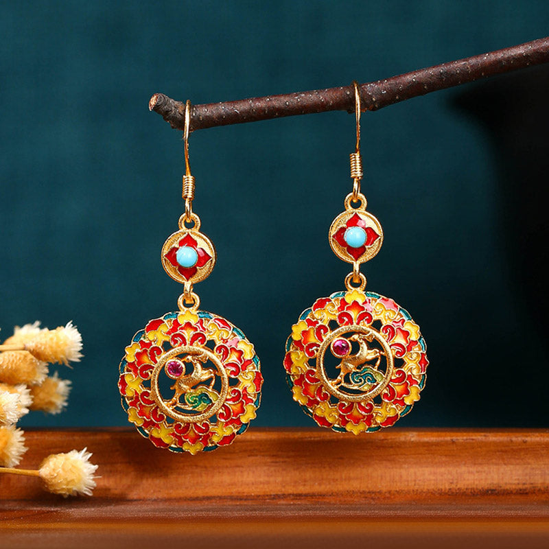 Pendientes colgantes de equilibrio de cobre de alce de color Dunhuang chapados en oro de 24 quilates con Buddha Stones