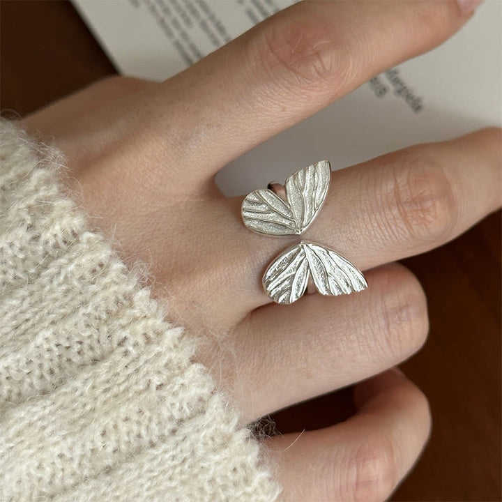 Anillo de libertad de amor con mariposa de plata de ley 925 con Buddha Stones