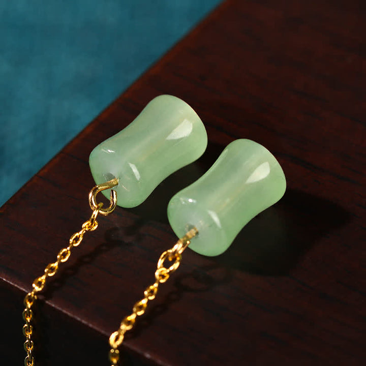 Pendientes colgantes de la suerte con diseño de bambú y jade de Buddha Stones