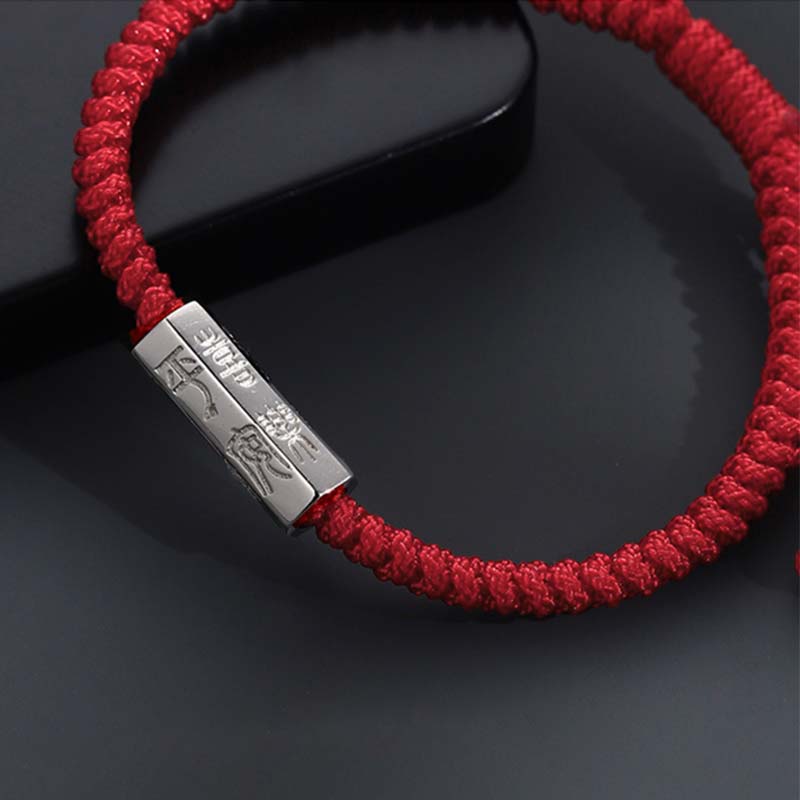 Pulsera de hilo de bendición con grabado de letras de plata de ley 925 con Buddha Stones