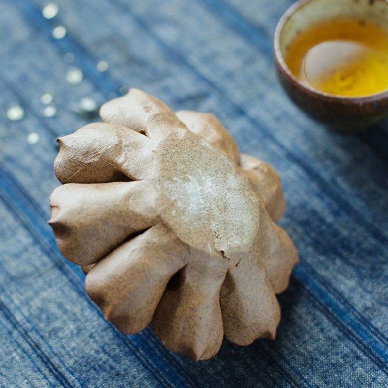 Quemador de incienso de meditación de loto con reflujo tibetano de Buddha Stones