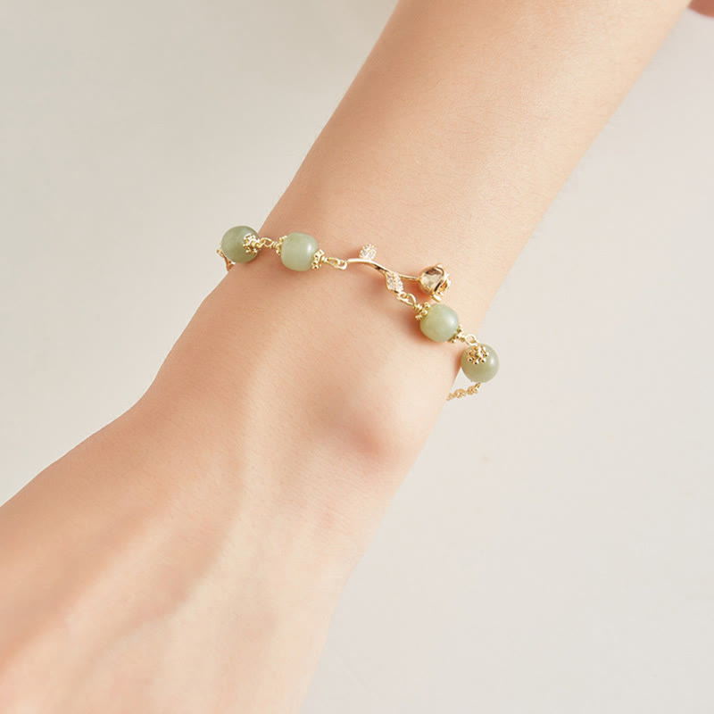 Pulsera de cadena de la suerte con flor de rosa dorada y jade hetiano chapado en oro de 14 Buddha Stones