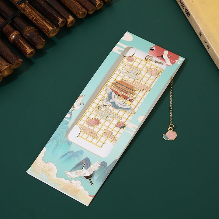 Marcapáginas hueco de metal y latón con diseño de Buddha Stones, alce, pez koi, grulla y zorro de nueve colas