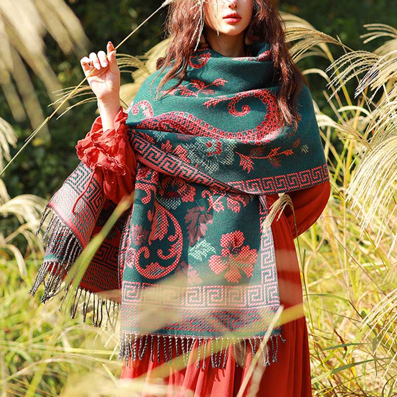 Bufanda de viaje acogedora con diseño de hojas de flores tibetanas de Buddha Stones - Verde - image 0