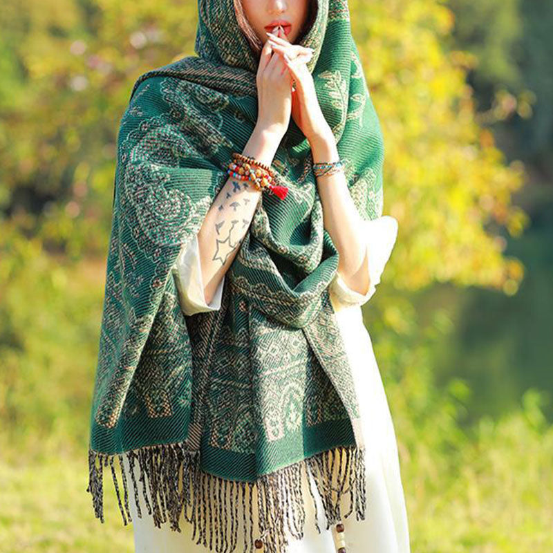 Bufanda de viaje acogedora con diseño de patrón de hojas tibetanas vintage de Buddha Stones - image 27