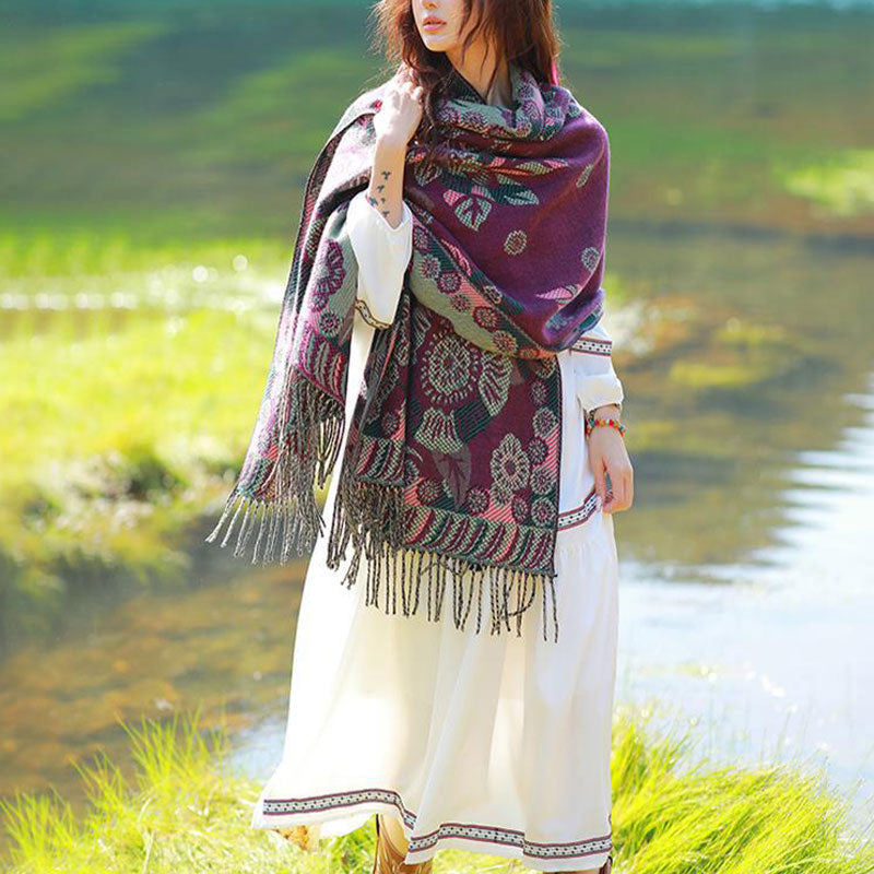 Bufanda de viaje acogedora con diseño de hojas florales y flores tibetanas de Buddha Stones - image 16