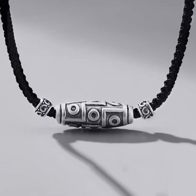 Collar con colgante de cuerda de protección con diseño de cuentas Dzi de nueve ojos de plata de ley 999 con Buddha Stones - Plata de ley 999 y cuerda - image 0