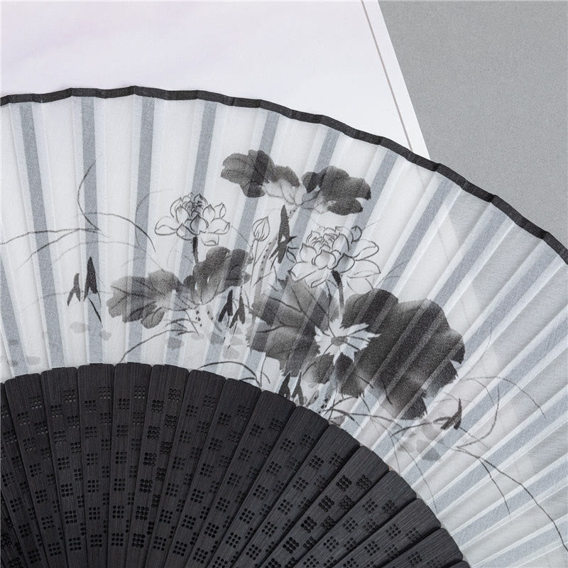 Buddha Stones Abanico plegable de bambú de seda de mano con diseño de montañas, ciruelo, flor de loto, urraca y hojas de bambú, 22,5 cm - image 4