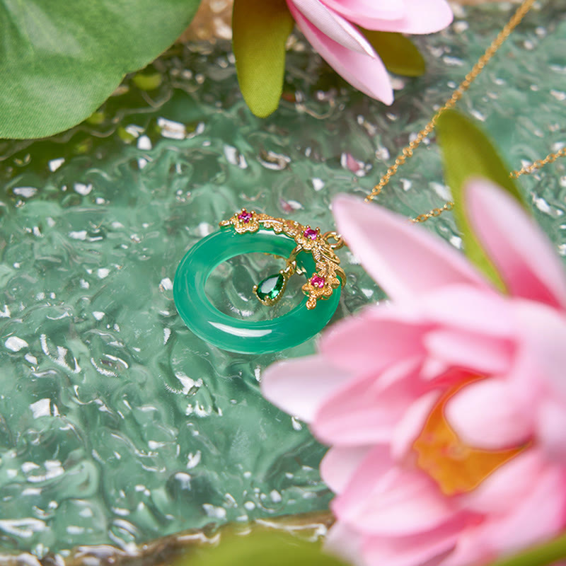 Buddha Stones Colgante de collar con diseño de hebilla de paz y fuerza de calcedonia verde - image 12