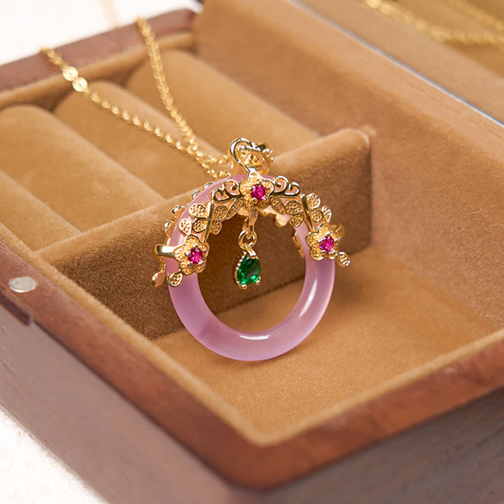 Buddha Stones Colgante de collar con diseño de hebilla de paz y fuerza de calcedonia verde - image 18