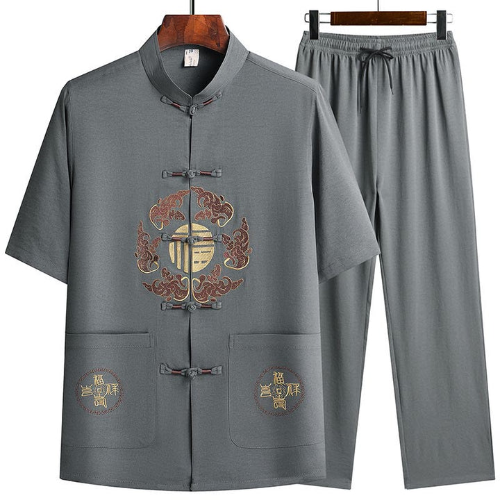 Buddha Stones Traje Tang con personaje Fu, uniforme tradicional Hanfu, camiseta de manga corta, pantalones, conjunto para hombre - Gris (Top y pantalones) - US/UK/AU42, EU52 (3XL)  - image 0