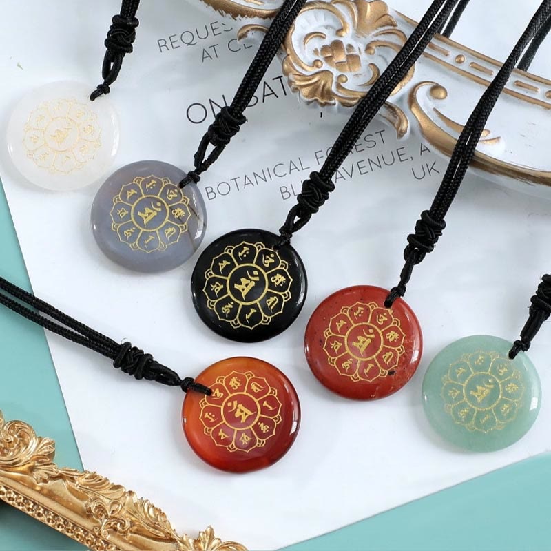 Buddha Stones Collar con colgante de obsidiana negra con cristales naturales de Om Mani Padme Hum - image 34