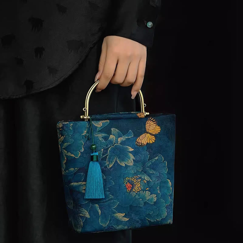 Buddha Stones Bolso bandolera con cadena de metal y hojas de mariposa. - image 1