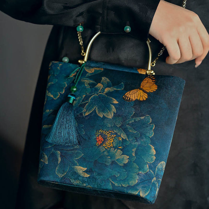 Buddha Stones Bolso bandolera con cadena de metal y hojas de mariposa. - image 2