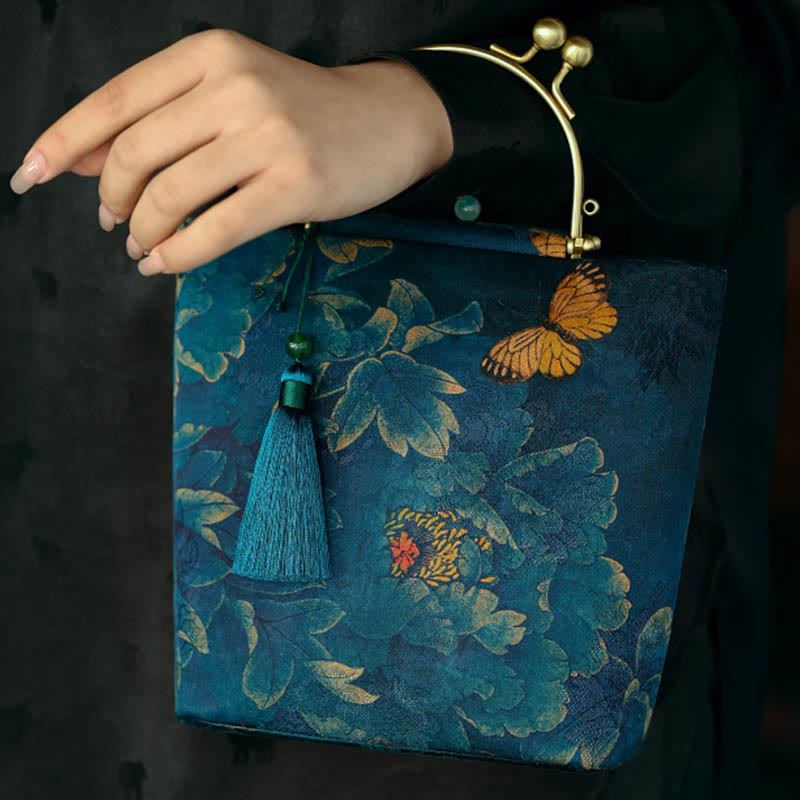 Buddha Stones Bolso bandolera con cadena de metal y hojas de mariposa. - image 5