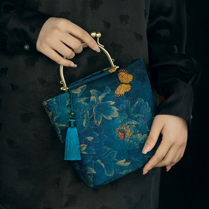 Buddha Stones Bolso bandolera con cadena de metal y hojas de mariposa. - image 7