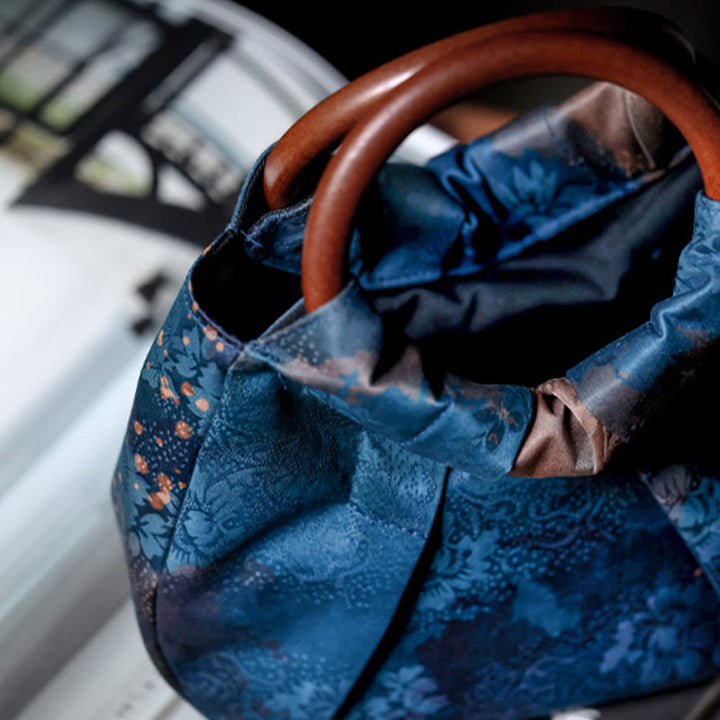 Buddha Stones Bolso de mano con asa de madera azul y flores de jacquard hecho a mano - image 4