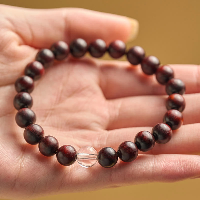 Pulsera de protección de cristal blanco de sándalo rojo hoja pequeña de Buddha Stones