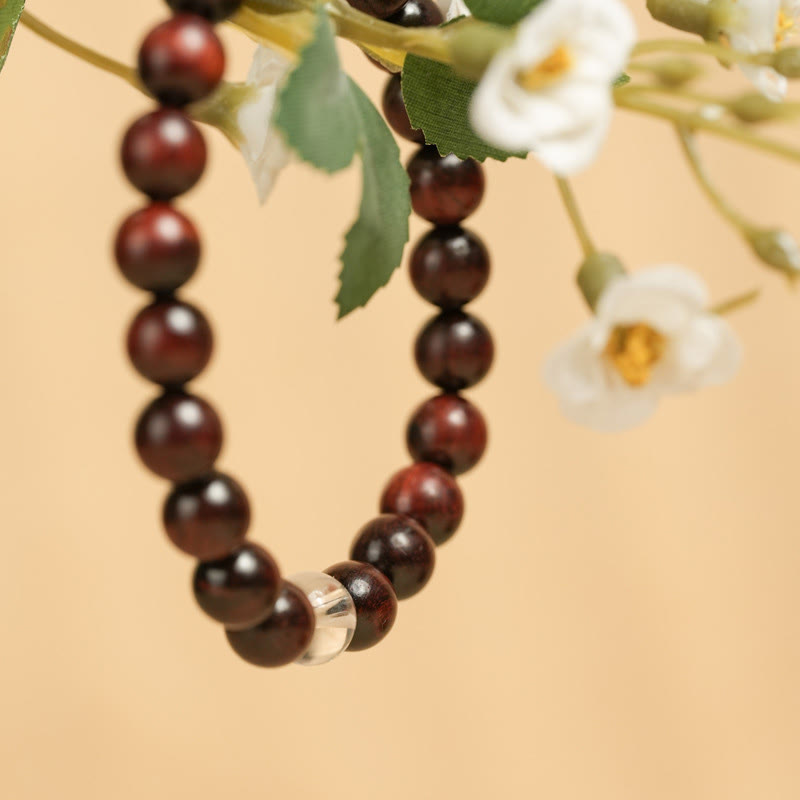 Pulsera de protección de cristal blanco de sándalo rojo hoja pequeña de Buddha Stones