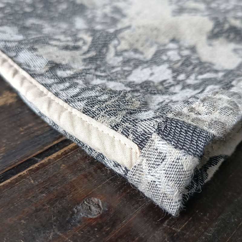 Camisa de chaqueta de lino de algodón de manga larga con diseño de botones de rana y estampado de Buddha Stones con bolsillos