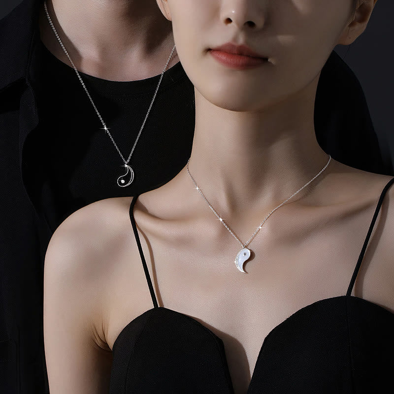 Collar con colgante de plata de ley 925 con símbolo de Yin Yang Harmnoy de Buddha Stones