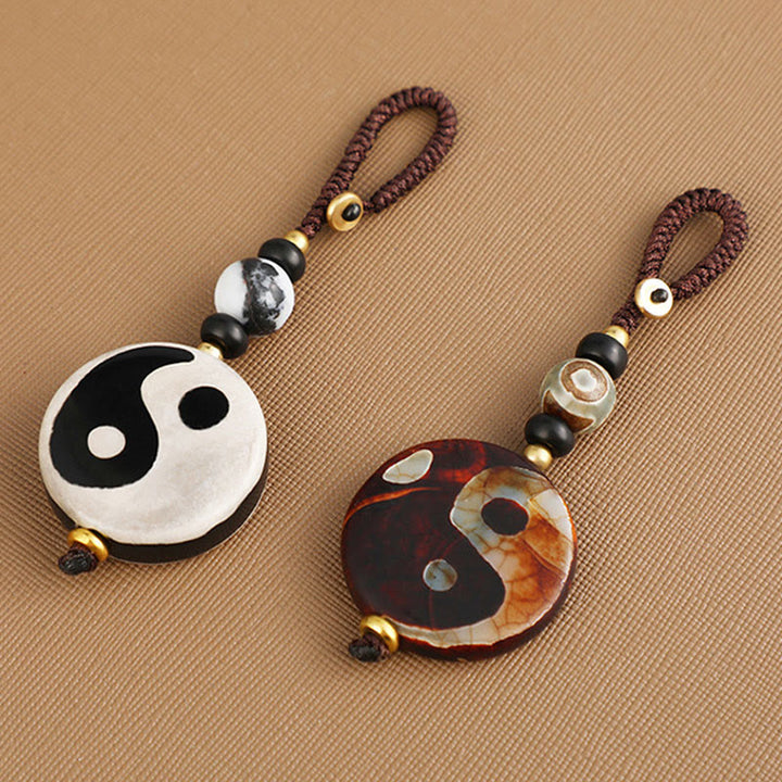 Llavero con cuentas de ágata natural Yin Yang Dzi con Buddha Stones