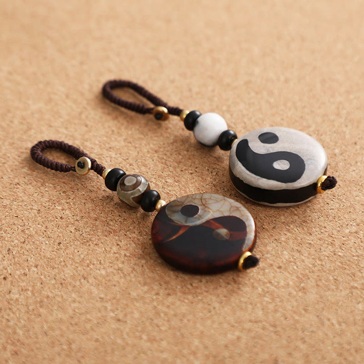 Llavero con cuentas de ágata natural Yin Yang Dzi con Buddha Stones