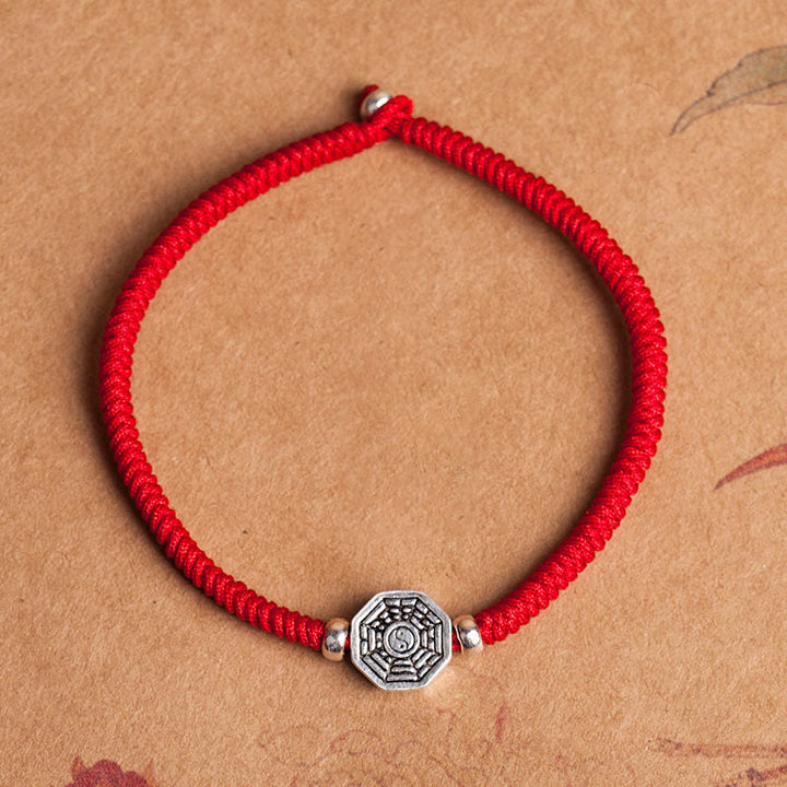 Pulsera de concentración de cuerda de cinabrio con símbolo de Yin Yang Bagua de plata de ley 925 con Buddha Stones - Cuerda roja - 23 centímetros - image 1